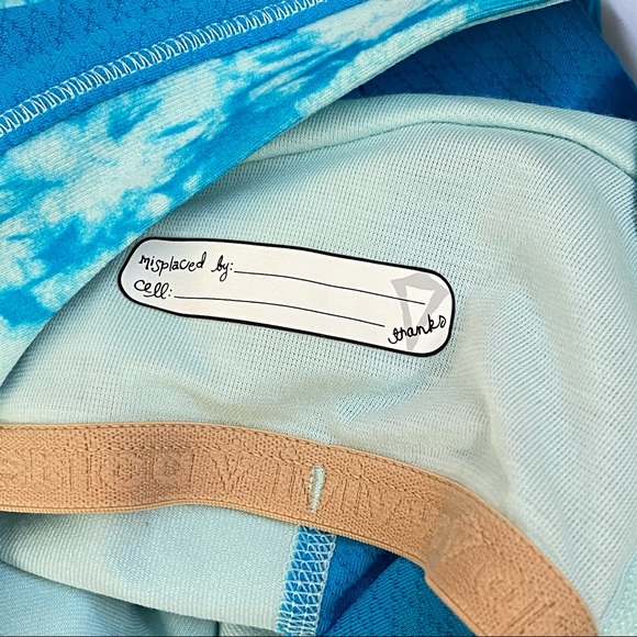 IVIVVA blue built in bra scoop neck cut out racerback tank top - Picture 7 of 7